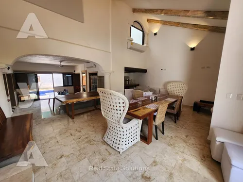 Casa En En Venta, 5 Recámaras, 3 Niveles, Piscina, Cancún