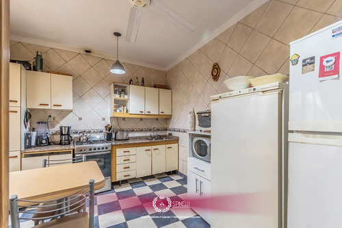 Venta Ph 4 Ambientes 192m² Terraza Patio Quincho Parrilla En Boedo Contrafrente