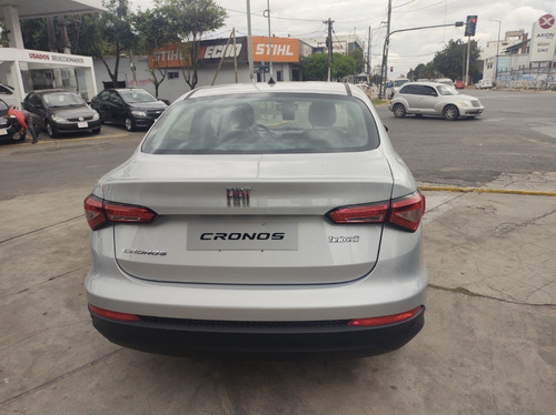 Imagen 8 de 15 de Fiat Cronos
