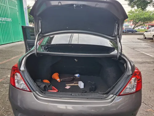 Nissan Versa 1.6 Advance