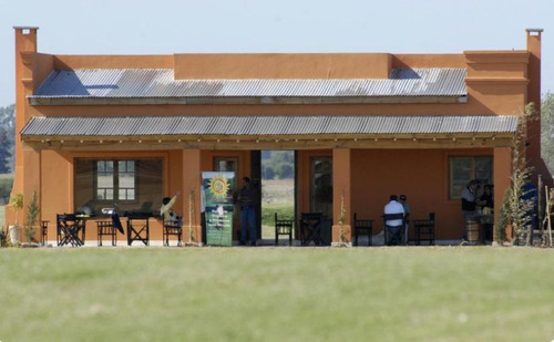 Imagen 20 de 29 de Venta- Casa- Carlos Keen- El Espinillo Club De Campo- Financiado