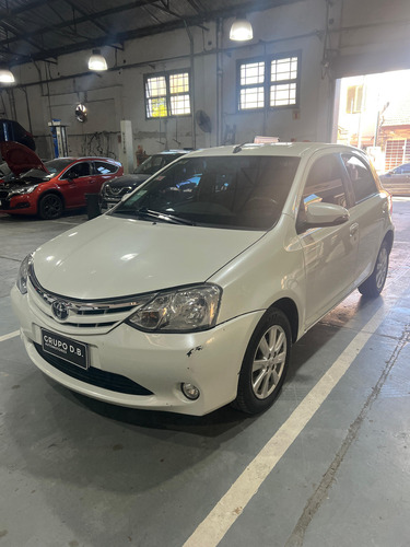 Toyota Etios 1.5 Xls
