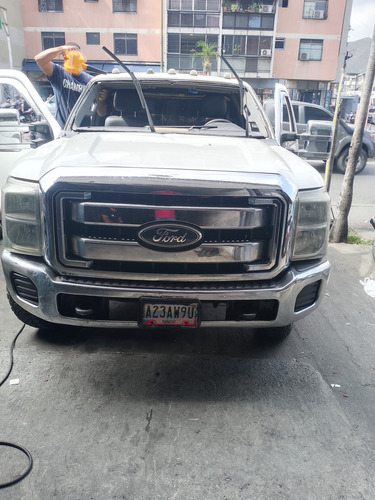 Parabrisa Ford Tritón Super Duty Vidrio Piloto Y Copiloto