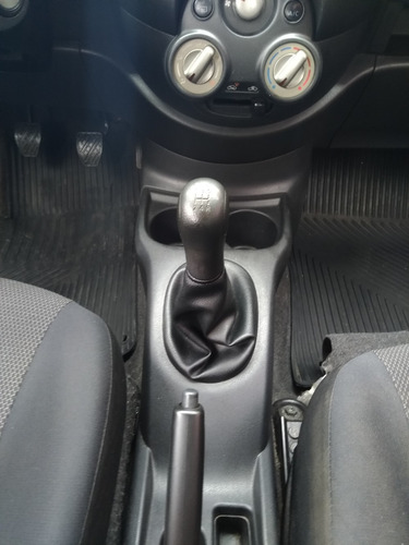 Nissan Versa Sl 1.6 2013 Mecanico Completo