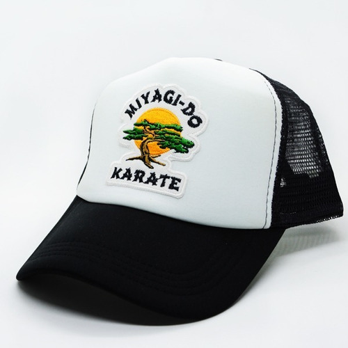 Gorra Miyagi-do Karate Cobra Kai Karate Kid Bordada Trucker