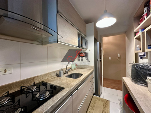 Apartamento À Venda, 03 Quartos, Condomínio Bella Vita Sole, Bairro Campo Comprido.