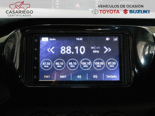 Toyota Hilux Dx 4x2 2.4 2018 Excelente Estado