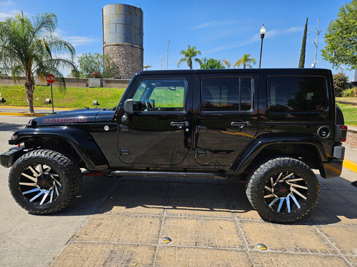 Jeep Wrangler 3.6 Unlimited Sahara V6 4x4 At