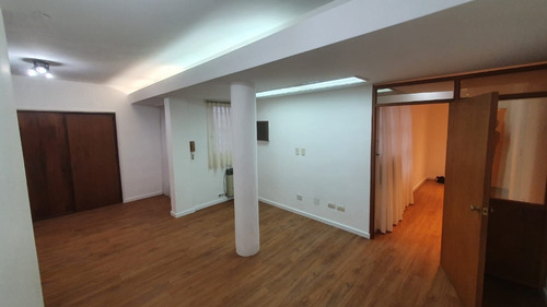 Imagen 3 de 15 de Precio Rebajado!! Dueño Vende Urgente! . Departamento Reciclado A Nuevo. Oportunidad Unica!!!! Acepto Departamentos En Parte De Pago O Financiación