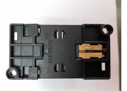 Contactor Siemens 3tb 42 12-oa De 35amp. Bobina 380v