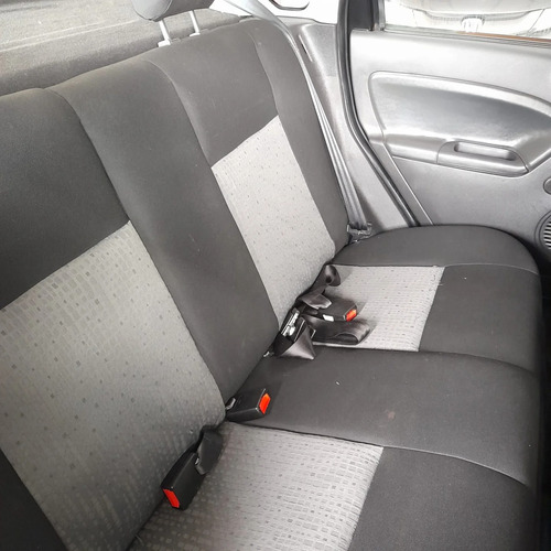 Ford Fiesta 1.6 MPI SEDAN 8V FLEX 4P MANUAL