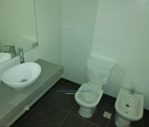 Apartamento De 2 Dormitorios En Venta En Pocitos Nuevo