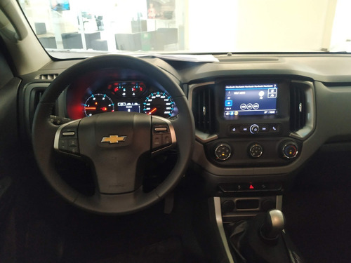 Imagen 10 de 15 de Chevrolet S10 Lt 4x2 Cabina Doble Caja Manual 0km 2021