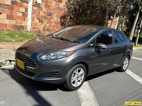 Ford Fiesta 1.6 Sportback Se Mecánica