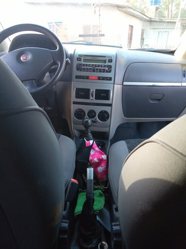 Imagem 5 de 15 de Fiat Idea 2010 1.4 Elx Flex 5p
