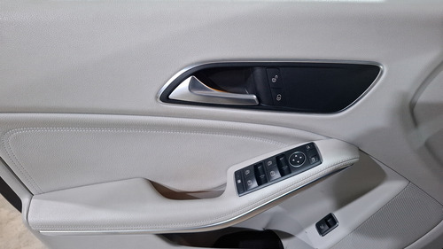 Mercedes-Benz Clase CLA 1.6 CLA 200 DCT