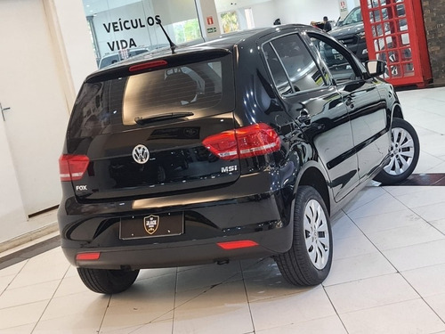 Imagem 4 de 9 de Volkswagen Fox Fox 1.6 Msi Flex 2017
