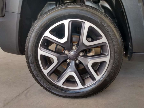 Jeep Renegade Longitude 1.8 4x2 Flex 16v Aut.