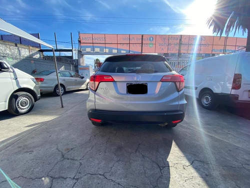 Imagen 8 de 11 de Honda Hr-v 2018 1.8 Uniq Mt