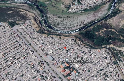 Casa En Remate Bancario En Benito Juárez Nuevo León Clv1