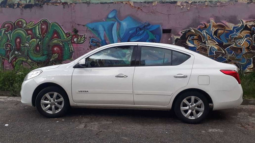 Nissan Versa Sl Flex 2014 Passo Dívida