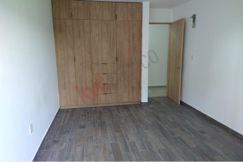 Departamento En Venta En El Refugio, Querétaro . Precio De Oportunidad¡¡¡