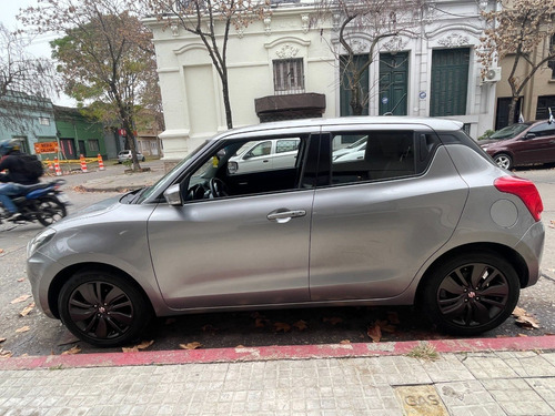 A Suzuki Swift Glx 2017 Con 40mil Km Nuevo Vendo O Permuto !