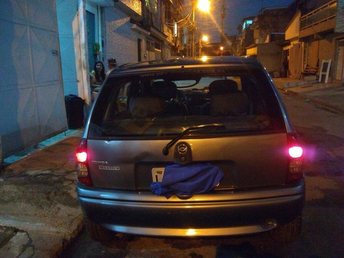 Imagem 2 de 12 de Chevrolet Corsa 2001 1.0 Wind Milenium 5p
