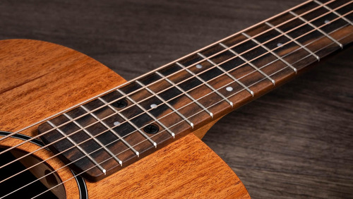 Taylor Bt2 Baby Taylor Guitarra Acústica, Top De Caoba