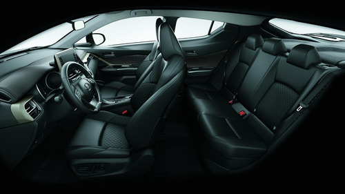 Imagen 9 de 12 de Toyota Chr Hv 1.8 E Cvt Septiembre 2021