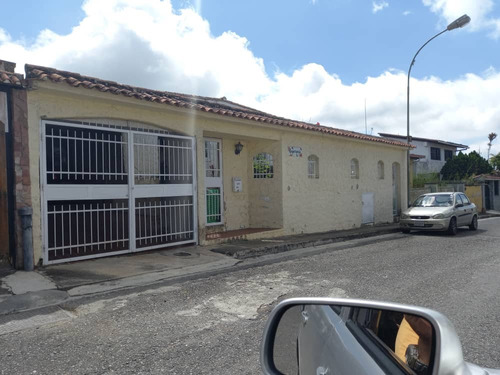 Cv-1386 Casa Urbanización El Retiro San Antonio De Los Altos Estado Miranda Caracas