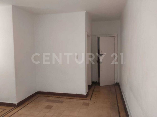 Se Vende Edificio Con 4 Departamentos En La Colonia Tacuba, Miguel Hidalgo, Cdmx
