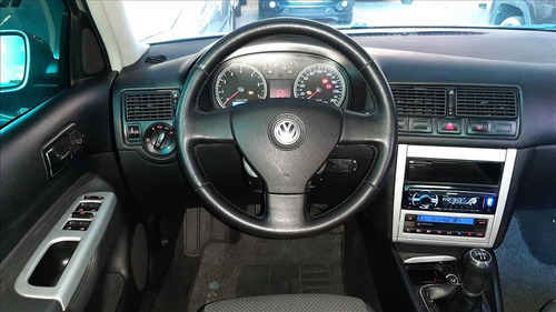 Imagem 6 de 9 de Golf 1.6 Mi Sportline 8v Flex 4p Manual