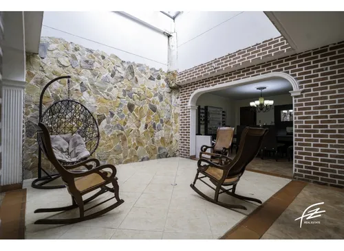 Casa En Venta En Laureles,medellín