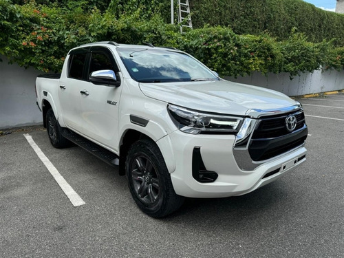Toyota Hilux Limited 2021