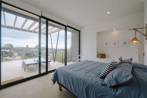 Moderna Y Nueva Casa En Condominio Polo De Maitencillo
