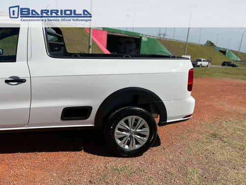 Imagen 8 de 25 de Volkswagen Saveiro Pick Up 1.6 2023 0km - Barriola