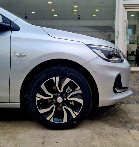 Imagen 15 de 24 de Nuevo Onix Plus Premier 2023 Automatico 0km Color Pris Smt5