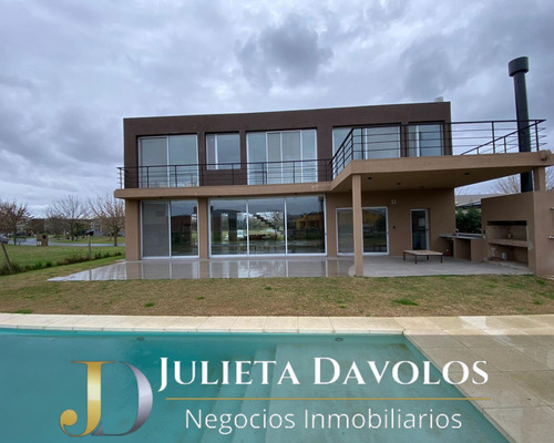 Casa En Venta  5 Ambientes El Canton Barrio Islas -escobar -maschwitz