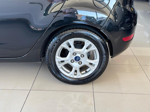 Ford Fiesta New 1.6 Se Plus Hatch 16v Flex 4p Powershift
