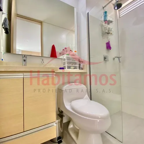 Apartamento En Venta En Medellín - Laureles Cod 68652