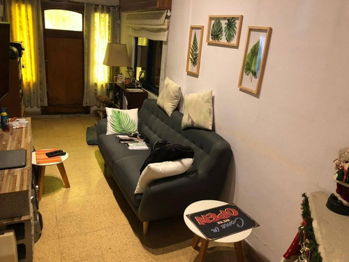 Imagen 7 de 14 de Venta Casa 3 Amb En Moron. - Falucho 764