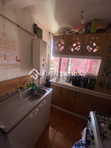 Departamento En Venta De 2 Dorm. En Maipú