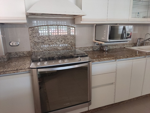 Imagen 5 de 16 de Rentahouse Celeste Nuñez 04244475408 Cod 2211475
