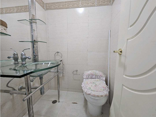 Townhouse En Potro Redondo La Unión