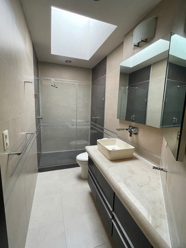 Imagen 8 de 10 de Renta Hermosa Casa En Pedregal, Doble Seguridad Cerca De Per