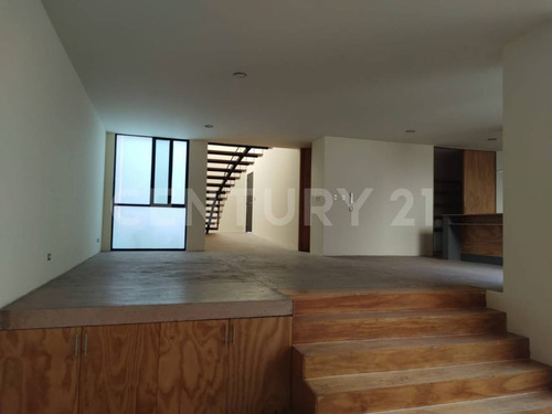 Venta Casa Cluster 888, Zona Angelopolis!!!