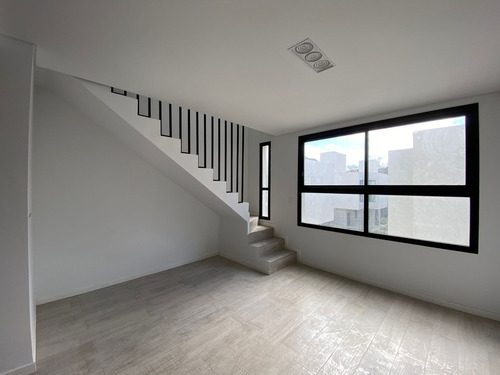 Venta Casa Housing - Nuevo Poeta Lugones - 2 Dorm