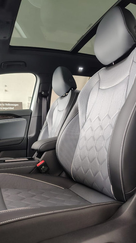 Volkswagen Tiguan 1.4 Tsi R-Line Dsg7