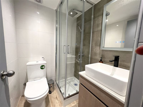 Departamento En Venta Remodelado A Pasos Metro Colón